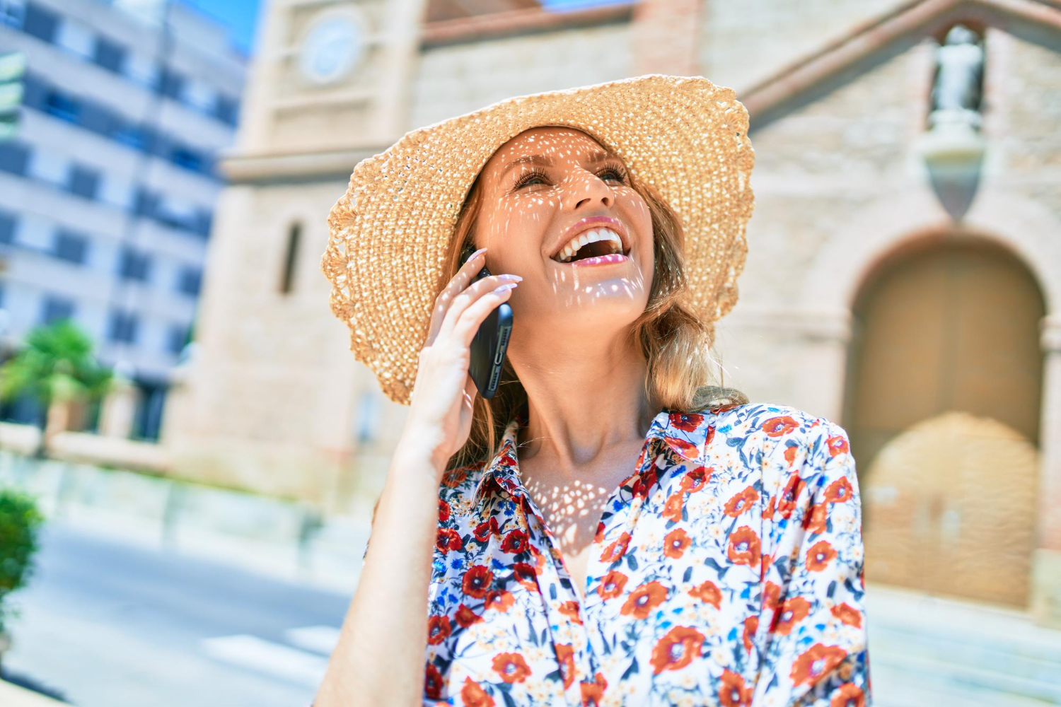 stay connected with Dual Sim