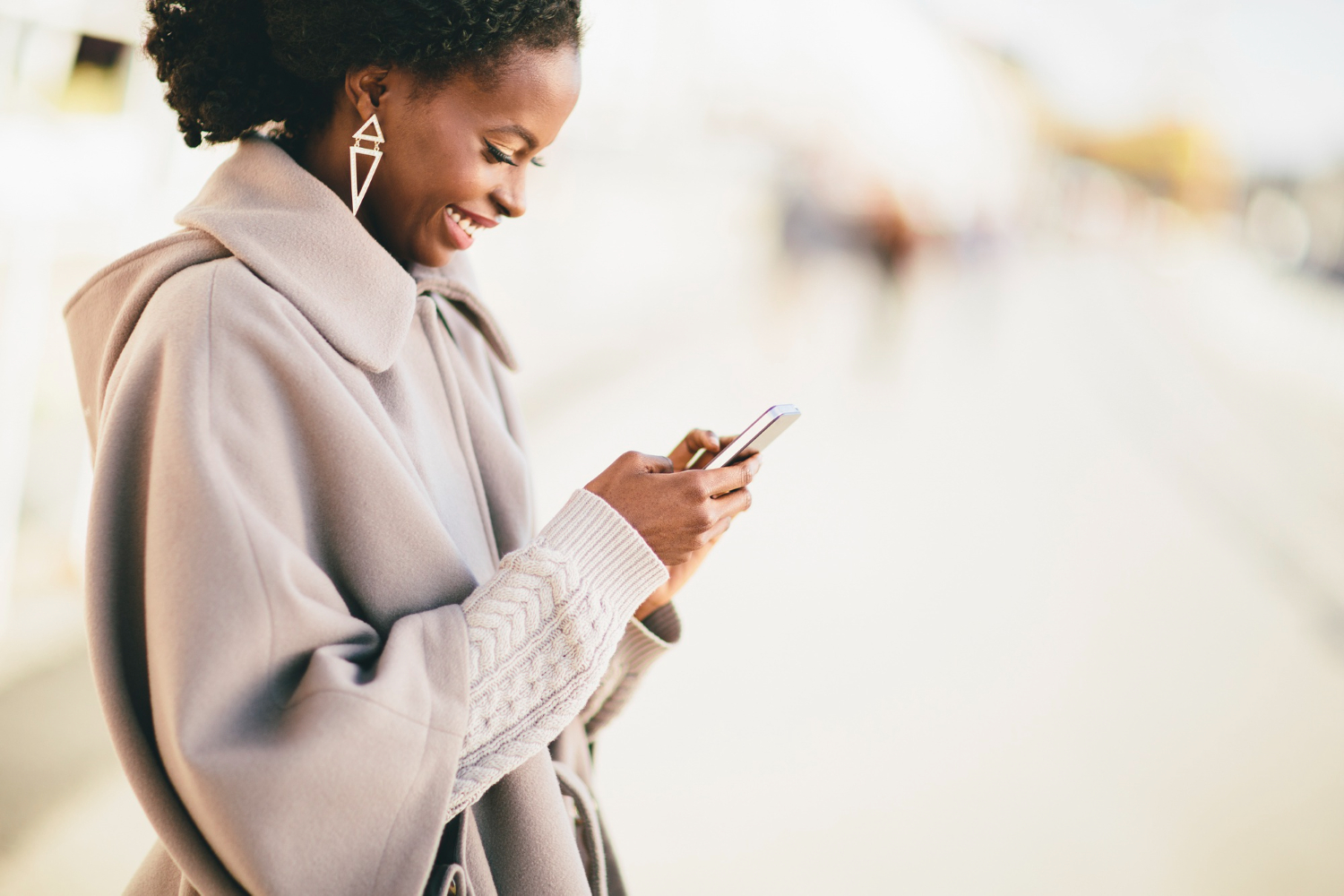 utiliser une carte eSIM sur iPhone pour séparer numéros privés et professionnels