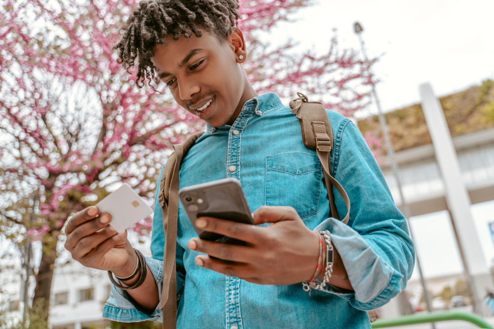 Obtenir une eSIM Vostra, simple et accessible à tous.