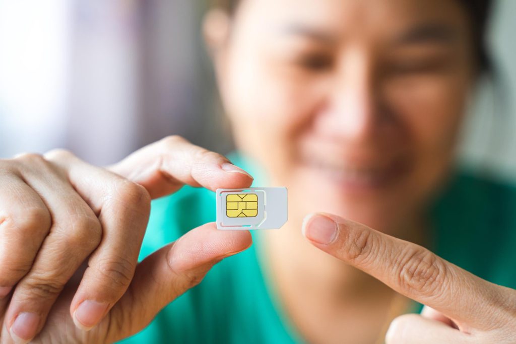 Vostra propose des solutions eSIM pour marins, assurant une connectivité mobile fiable et rapide en mer, loin des réseaux terrestres. Restez connecté facilement.